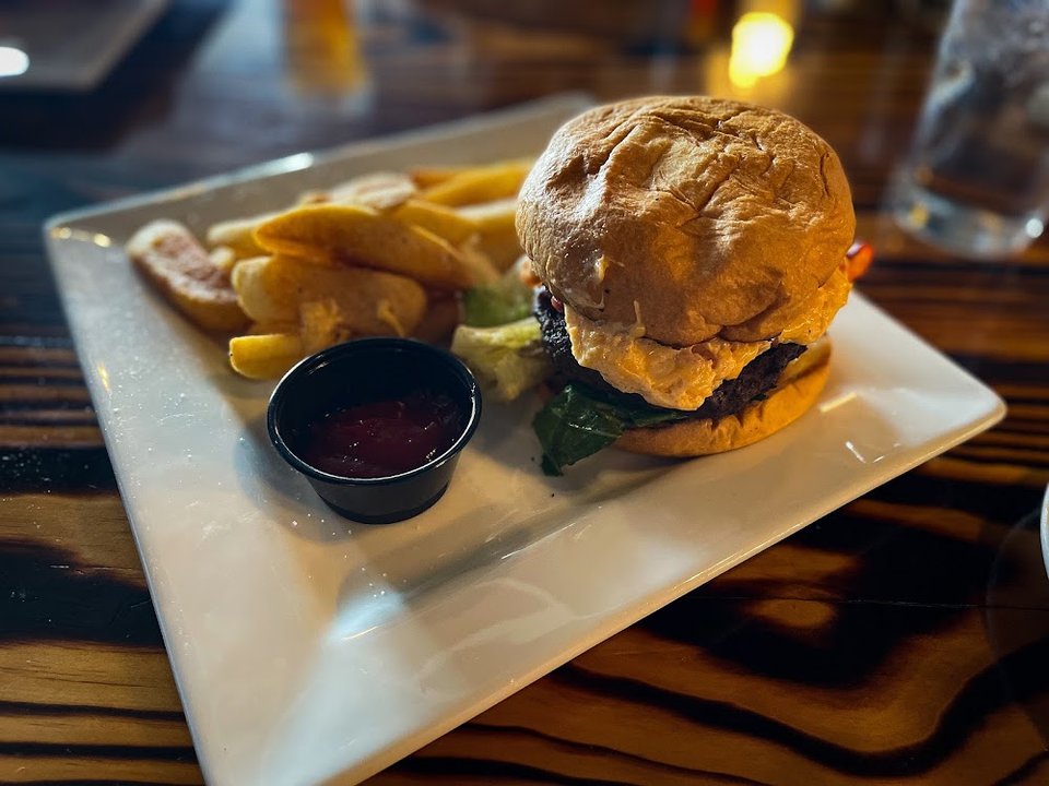 Burger & Steak Fries